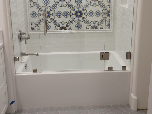 bathroom with bathroom tile
